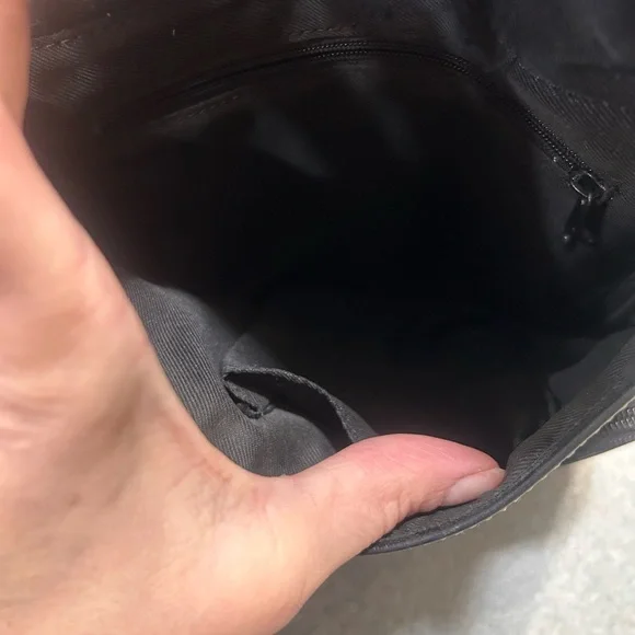 Vintage fossil, pebble leather, black sling bag/saddle bag, Crossbody - Picture 3 of 11